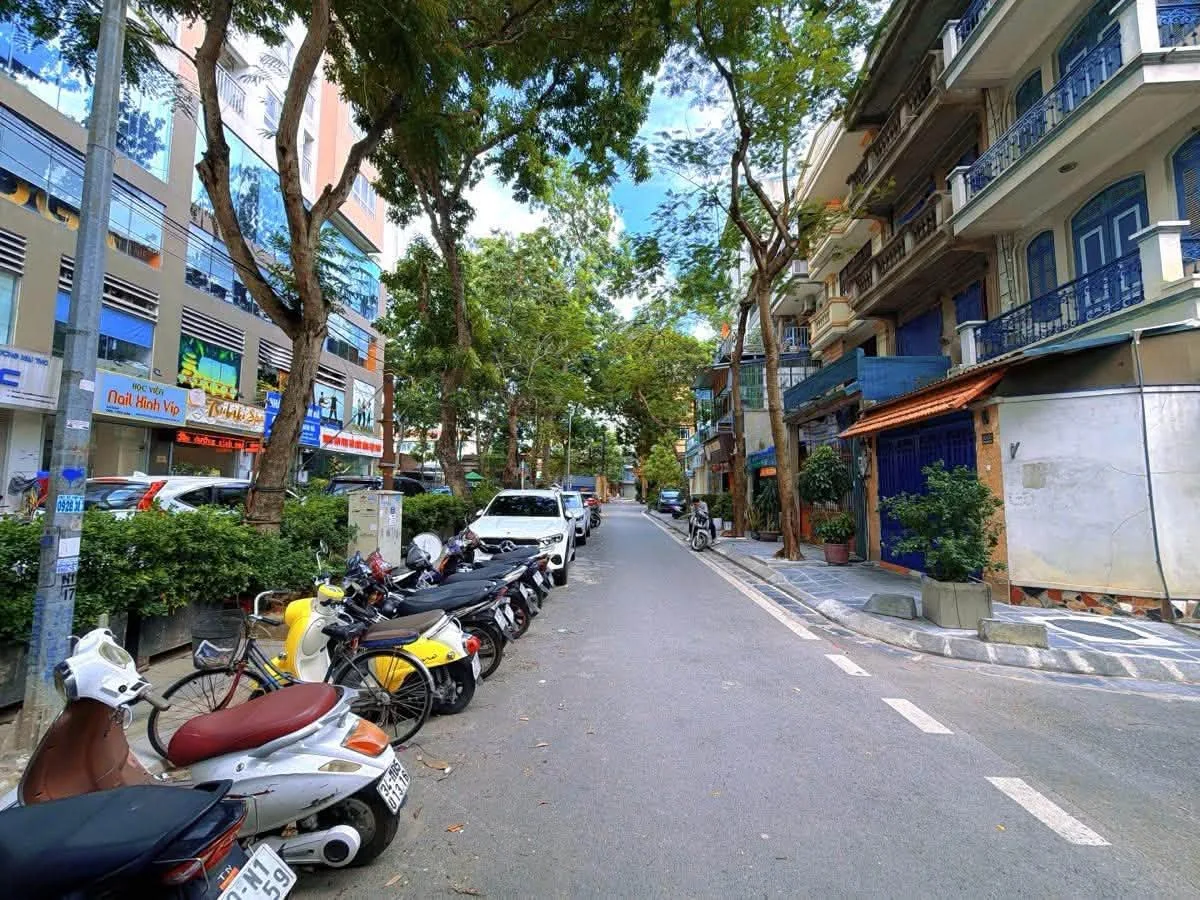Bán liền kề KĐT Định Công 90m², 4 tầng, lô góc 3 thoáng, 35 tỷ