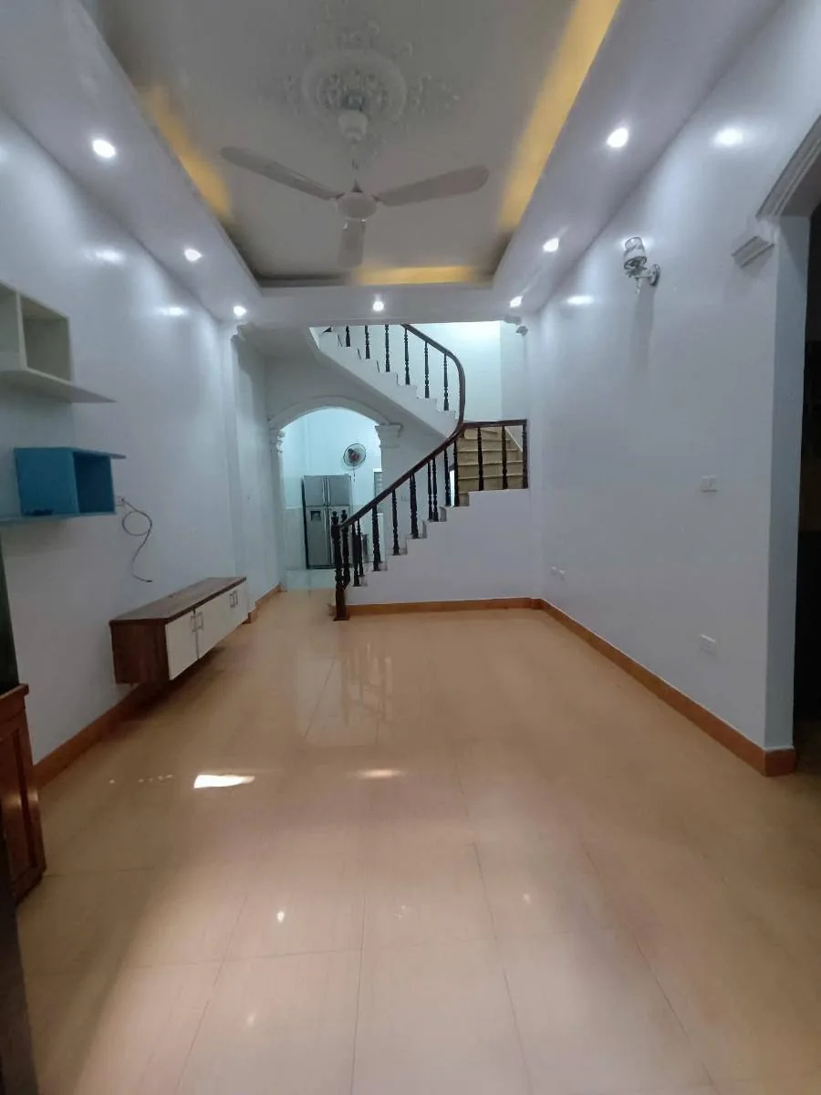 Bán nhà Khương Trung 46m², 4 tầng, 4 phòng ngủ, giá 9,6 tỷ