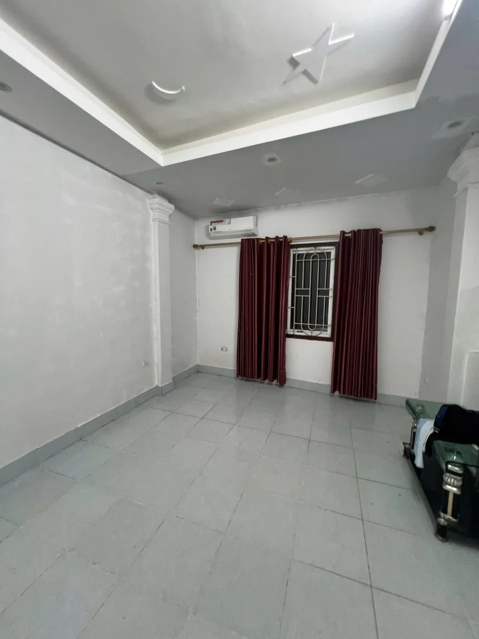 Cho thuê nhà Khương Trung 30m², 4 tầng, 3 phòng ngủ, đủ nội thất, 12 triệu/tháng