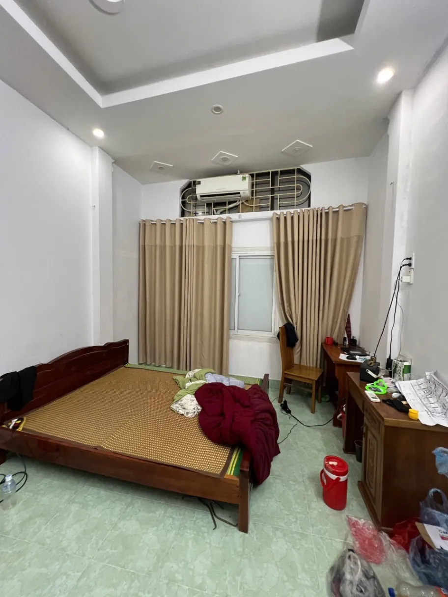 Cho thuê nhà Khương Trung 30m², 4 tầng, 3 phòng ngủ, đủ nội thất, 12 triệu/tháng