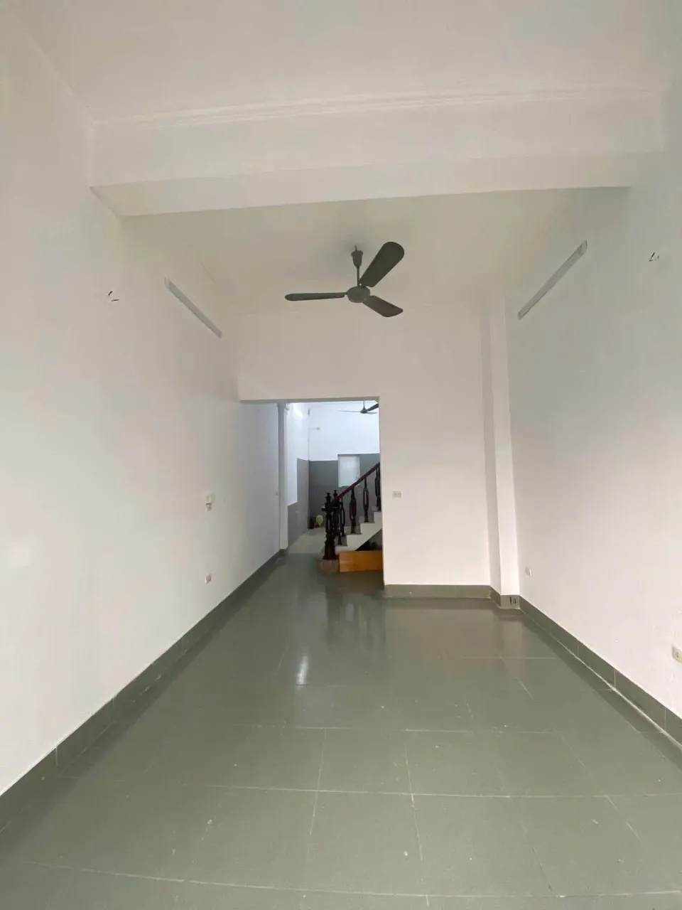 Cho thuê nhà mặt phố Giáp Nhất 50m², 4 tầng, 22 triệu/tháng